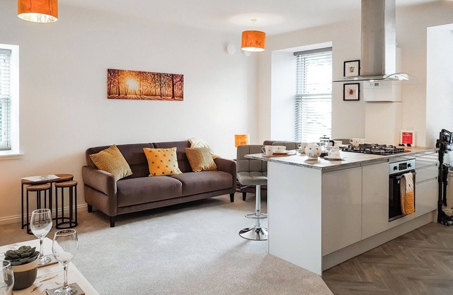 2 bedroom accommodation in Falkland