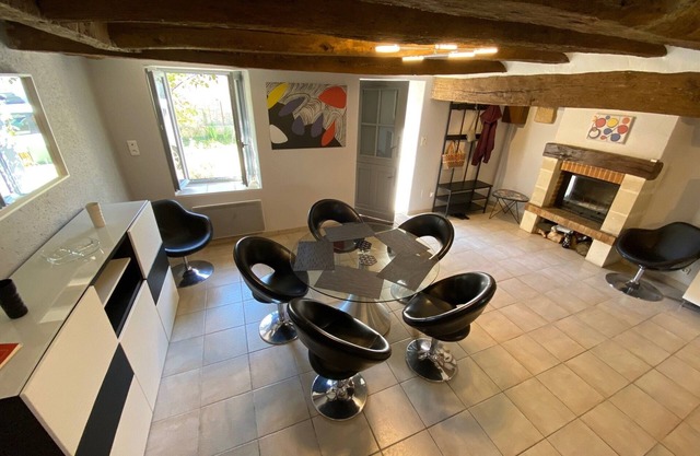 2-bedroom all-inclusive 3-star gîte, close to shops
