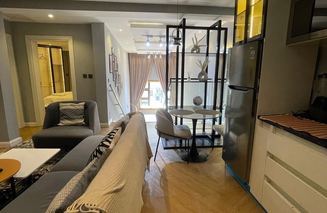 2-bedroom apartment in British town wuse Abuja with AC, WiFi,Snooker And Spa