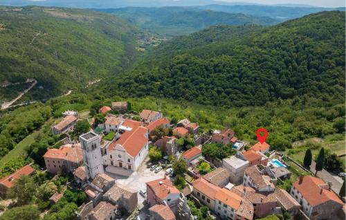 2 Bedroom Beautiful Home In Oprtalj