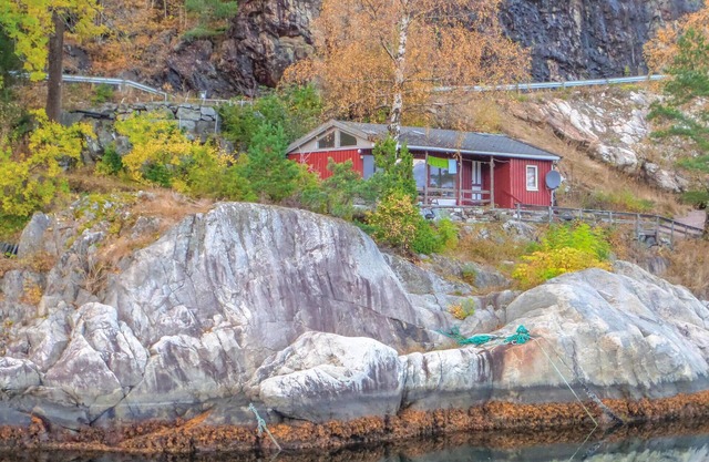 2 bedroom cozy home in Vallavik