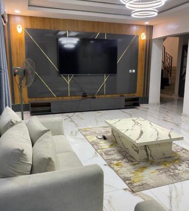 2 bedroom duplex apartment