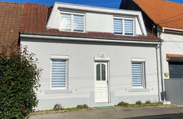 2 Bedroom Private vacation home in Hesdin-l'AbbÃ©