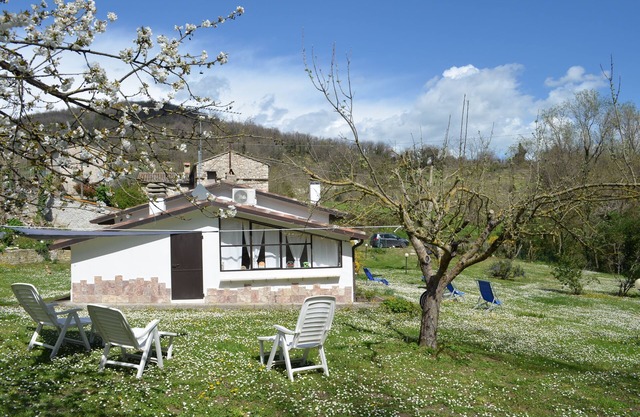 2 Bedroom Private vacation home in Marche