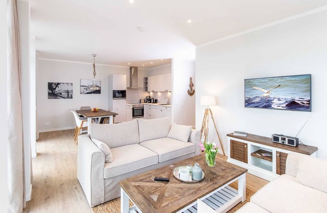 2 bedrooms, direct view of the Trave, own sauna (31) - Dockside Travemünde