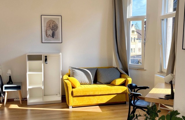 2 Rooms/Free Parking/25 min to Düsseldorf