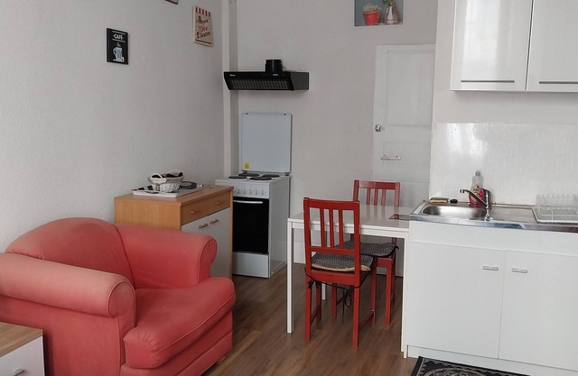 20.50M2 STUDIO on the ground floor FOR 1 OR 2 PEOPLE