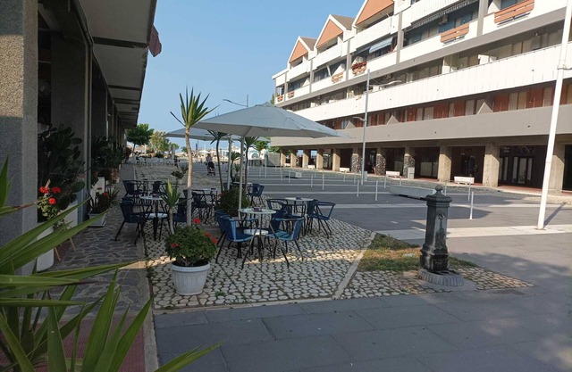 200 metres from the sea apartment for family vacations prestigious area
