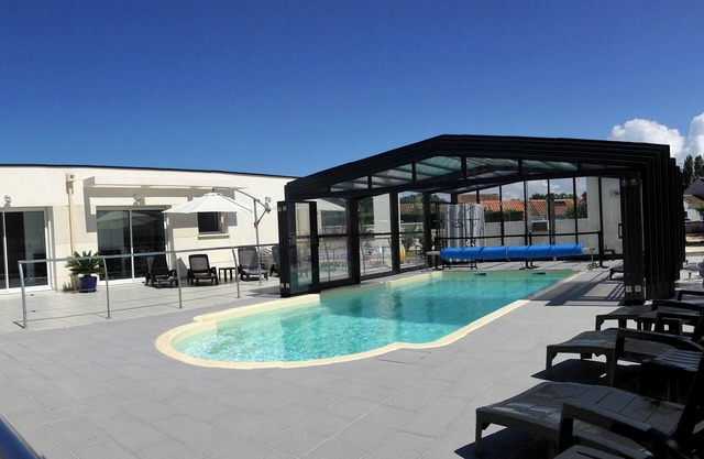200m from the ocean, villa "AIX" in residence with swimming pool, SPA : Les Thalassiles