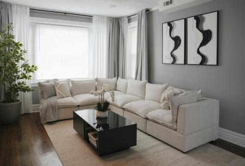 2BR w Workspace and Coffee Bar Near Transit