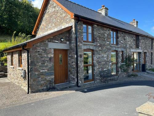 3 Bed in Defynnog oc-p33133