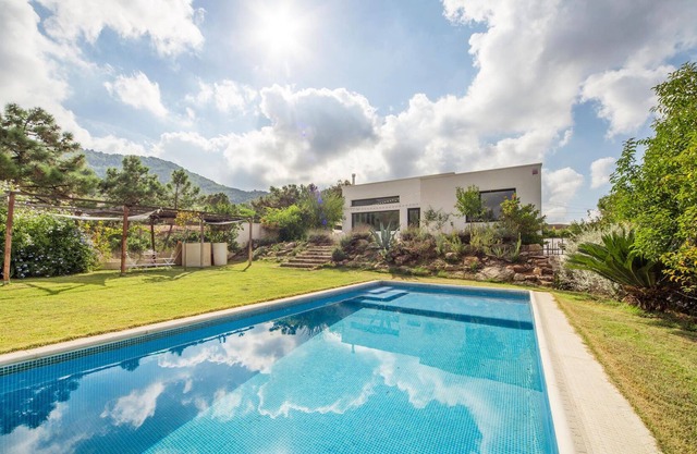 3 bedroom accommodation in La Pobla de Tornesa