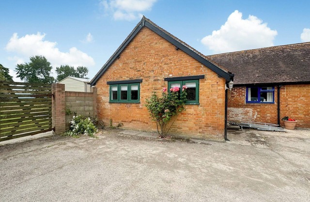 3 bedroom accommodation in East Orchard, near Shaftesbury