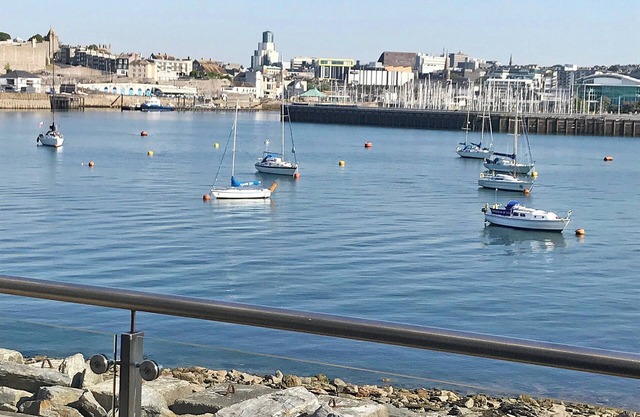 3 bedroom accommodation in Mount Batten, near Plymouth
