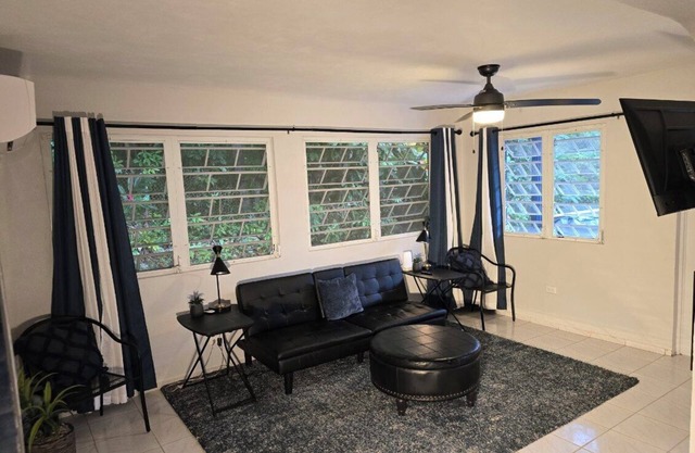 3-bedroom house close to Gozalandia Waterfalls and Guajataca Lake.