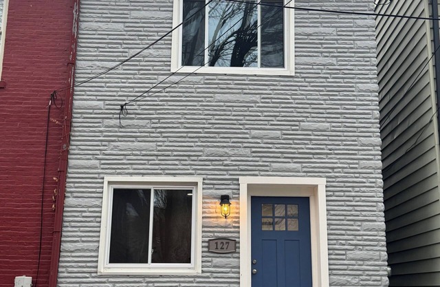 3-bedroom house in bustling Lawrenceville area of Pittsburgh