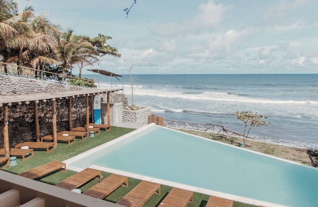 3-Bedroom Oceanfront with Private Pool