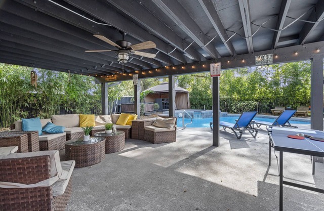 3 Bedrooms, 2 full Bathrooms and a pool