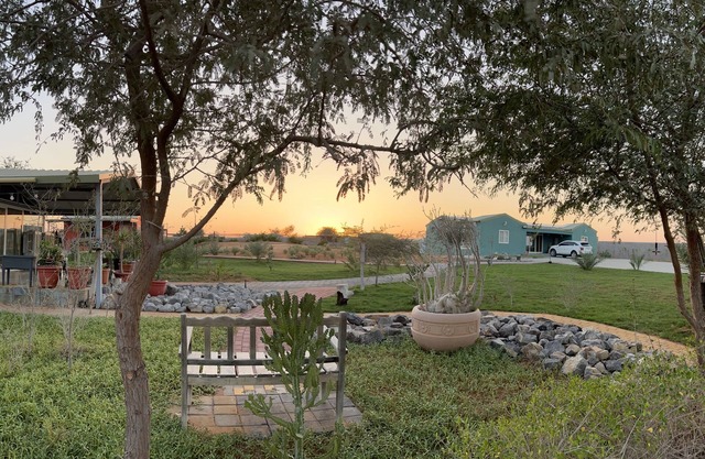 3 bedrooms in the farm with stay in Desert Hut