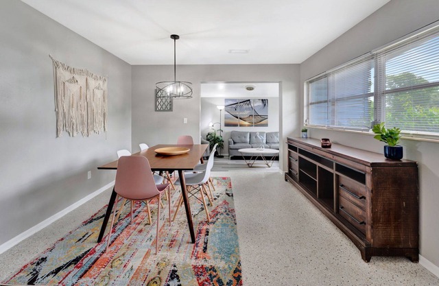 3 BR at Winston Lane