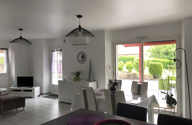 3 * cottage between sea and mountains