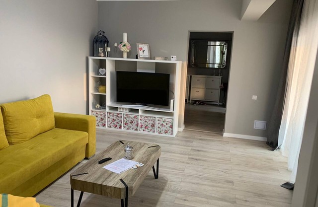 3 room apartment 2 minutes away from Ploiesti