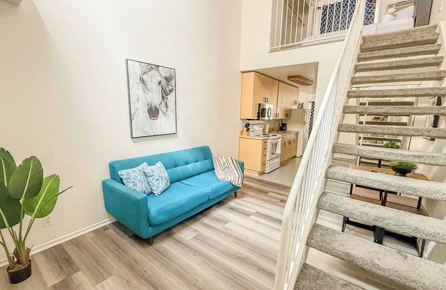 306 San Diego Downtown Loft Apartment/Parking