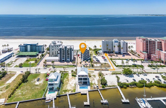 319 Bay and Beach Blessing: Bay Front Pool Home w/Gulf Views