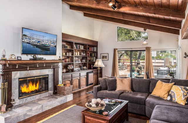 3754 Pebble Beach® Escape ~ On the Golf Course