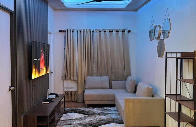3BR Condominium condo good for 9pax