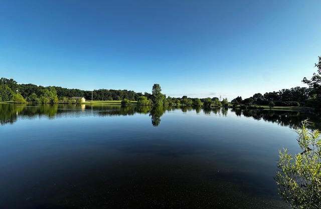 4 Acre Lake on 24 Acres Close to Charlotte ~ Eagleview Venue!