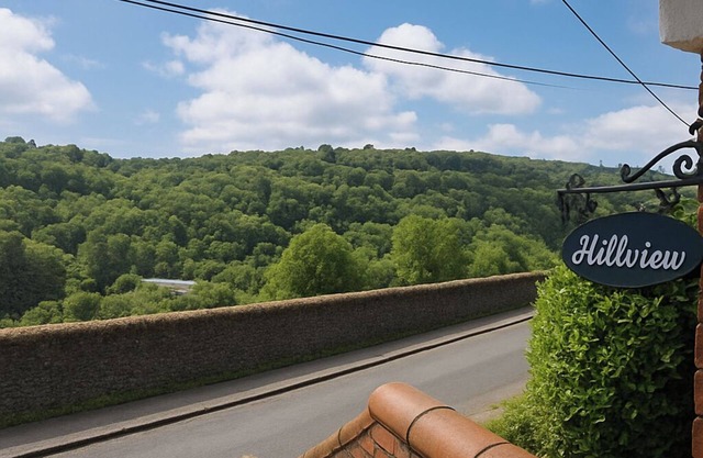 4 Bed Townhouse-Sleeps 7-Garden-Pets-Valley View