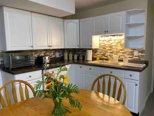 4 bedroom apartment on 75 acre farm