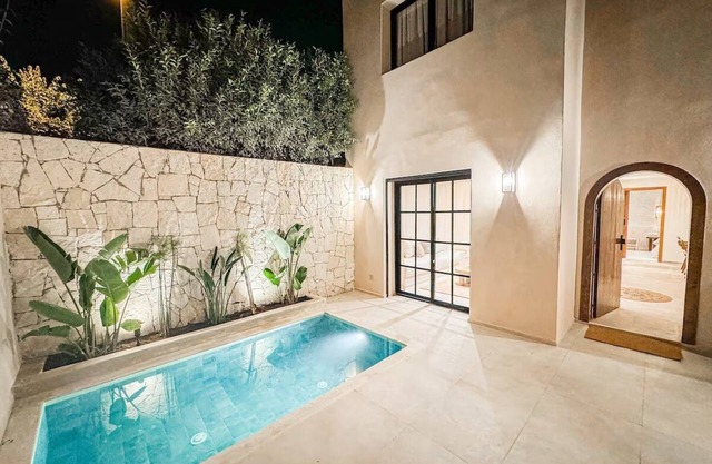 4-bedroom architect-designed villa with pool