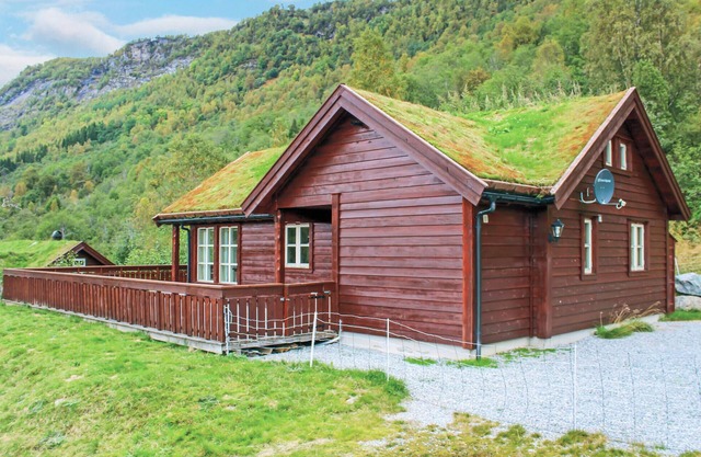 4 bedroom nice home in Sogndal