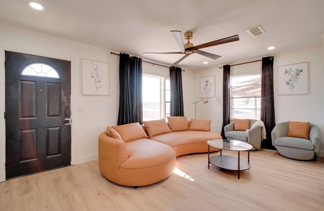4 Mi to TTU: Remodeled Retreat w/Fenced Yard!