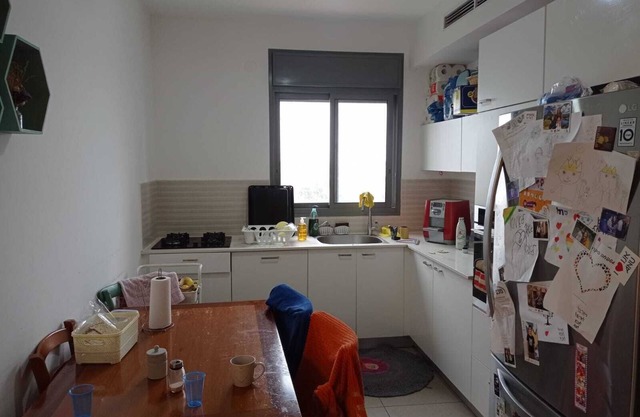 4 room apartment in Tel Aviv for a short time