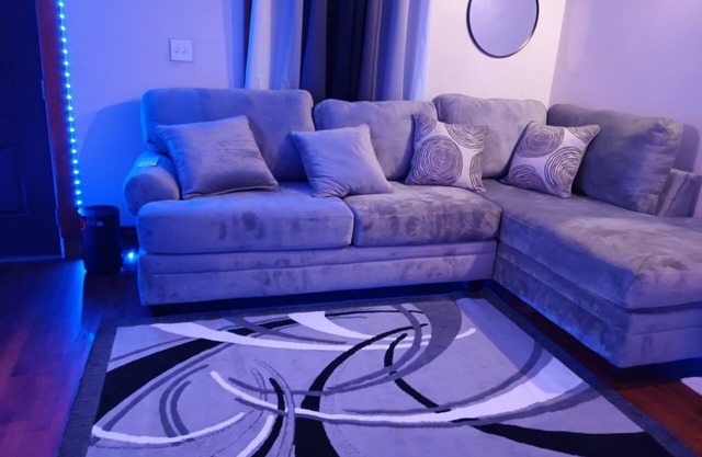 4 rooms for rent