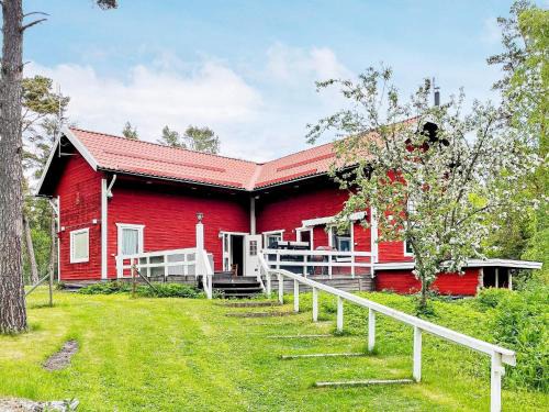 4 star holiday home in VÄDDÖ-By Traum