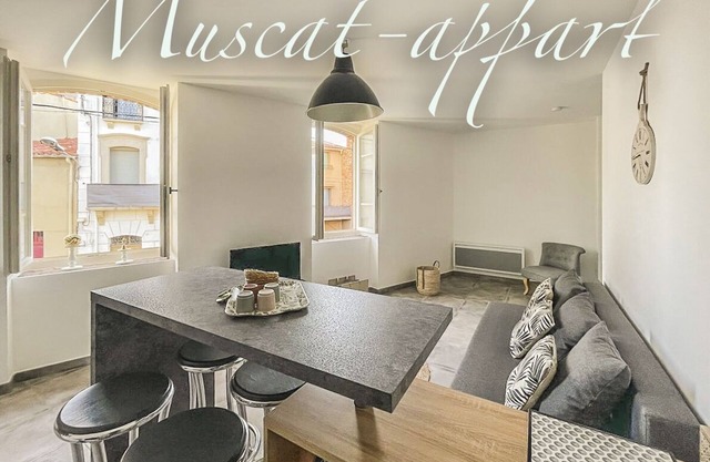 40m2 T2 apartment Small medieval village in the heart of the Roussillon vineyards