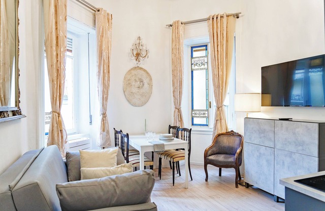 [5 min from upper town] Vintage and elegant apartment