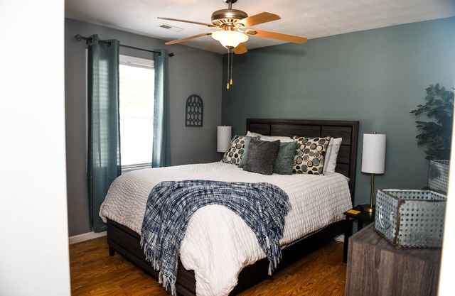 5 Star! Direct Access to Brimstone Recreation Pet Friendly Game Room