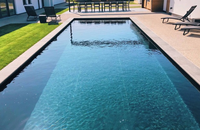 5-sterren Landhuis met zwembad en jacuzzi