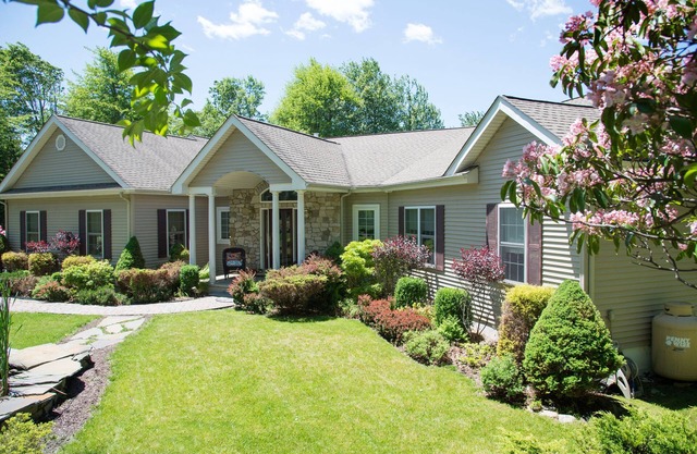 5200 sf Luxury Pocono Private Retreat with HOT TUB, SAUNA and Game Room.