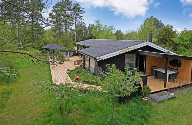 6 person holiday home in Sjællands Odde-By Traum