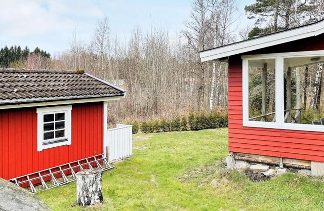 6 person holiday home in HAKENÄSET-By Traum