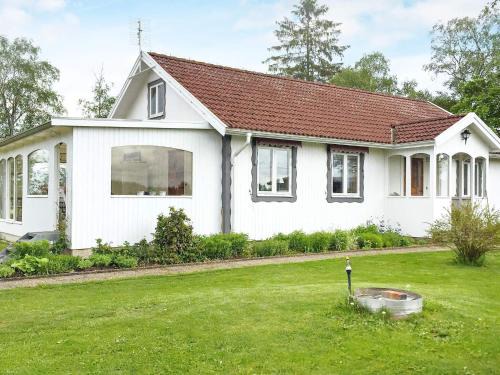 7 person holiday home in VARA-By Traum