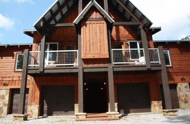 #721: Trout Hill Condo at Fall Creek Falls