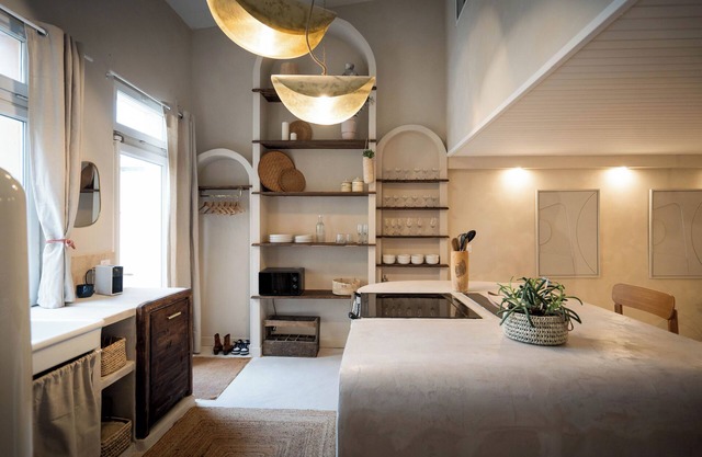 80m² bohemian house with Jacuzzi 2 steps from the towpath