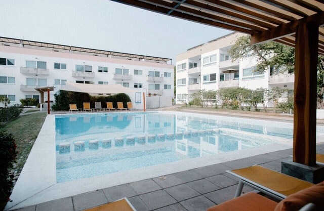 9 Bahias 2 Bedroom 2 Bath Beautiful Condo, Parking & Security